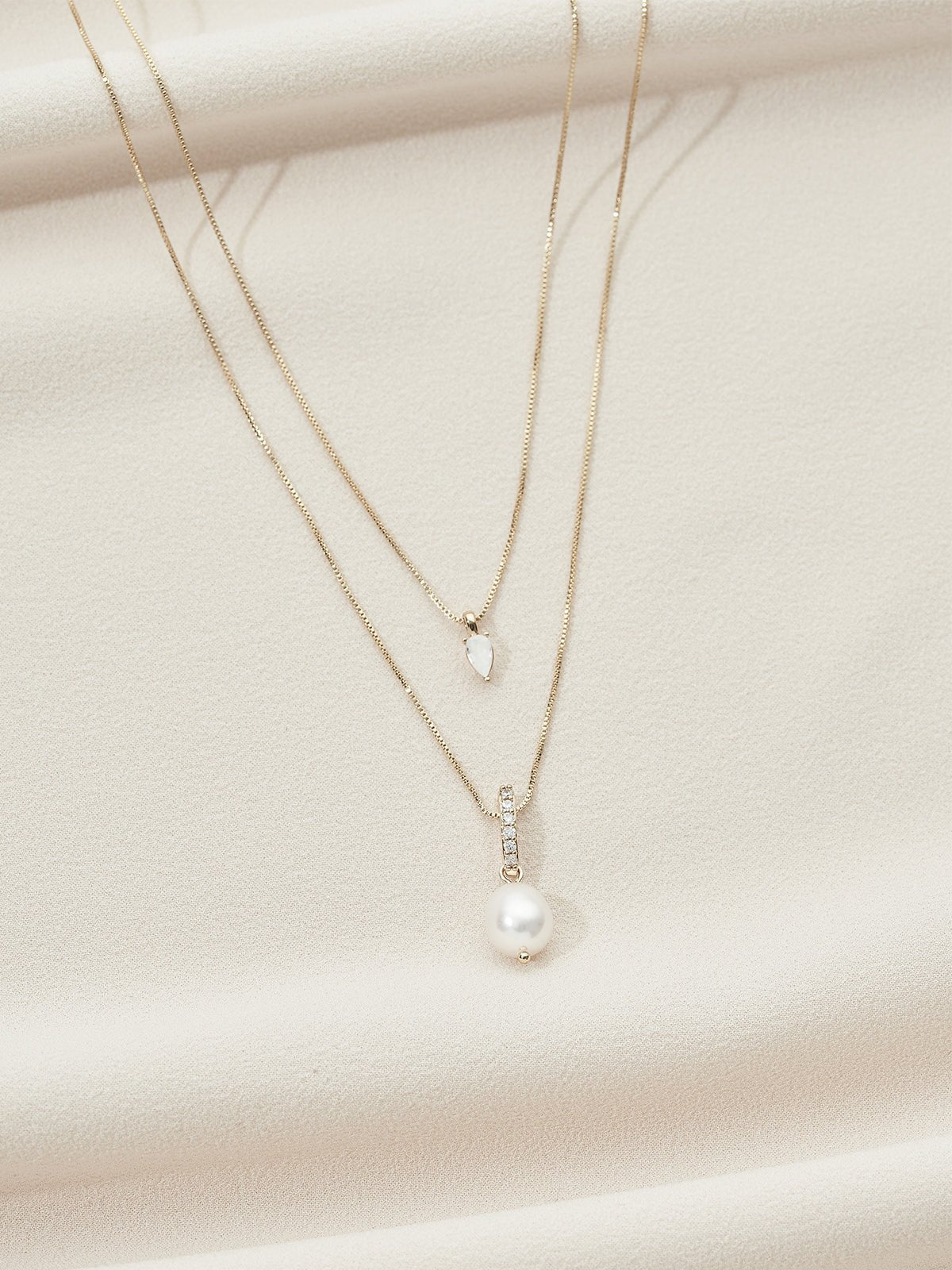 Alaia Layered Pendant